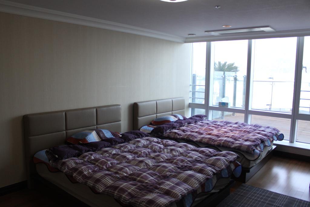 Austin Guesthouse بوسان الغرفة الصورة